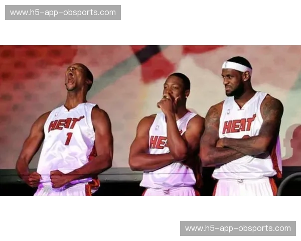 圣诞硝烟再燃：雷霆风暴席卷迈阿密，热火能否抵挡蓝色狂潮？